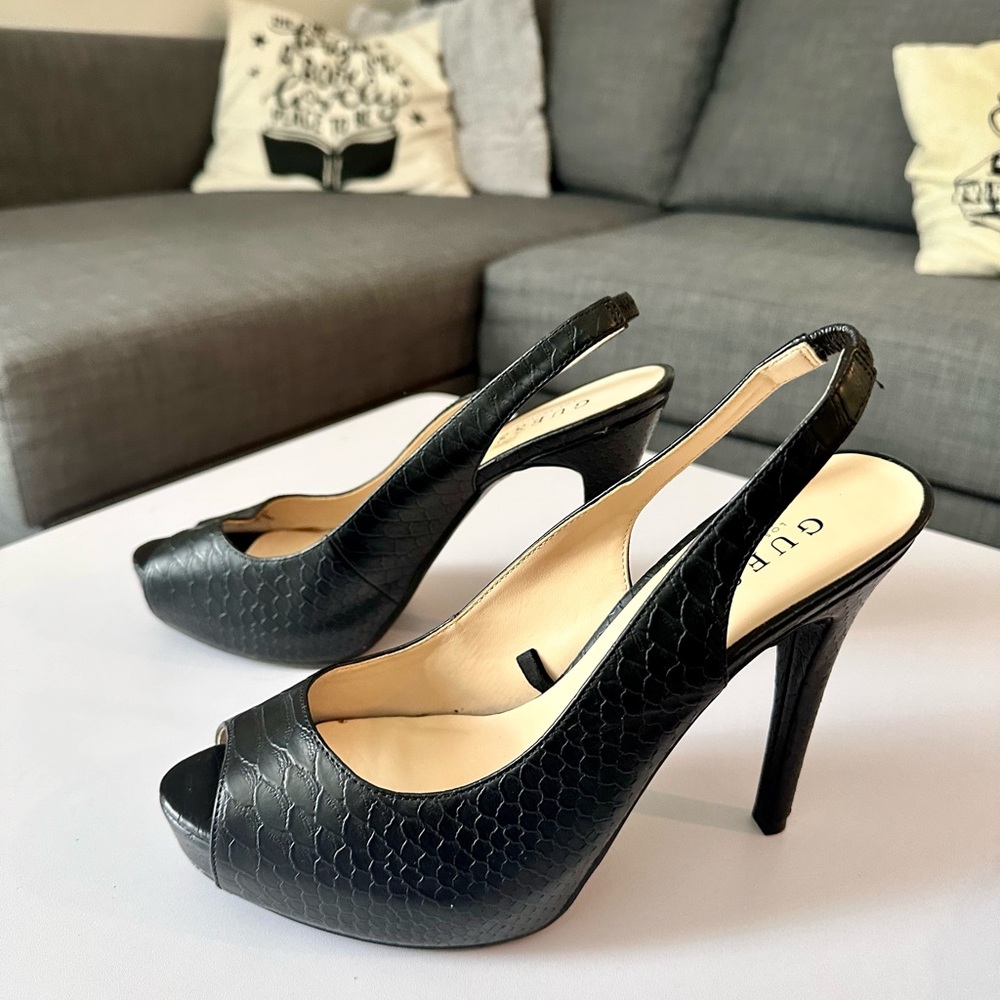 Guess peep toe heels
